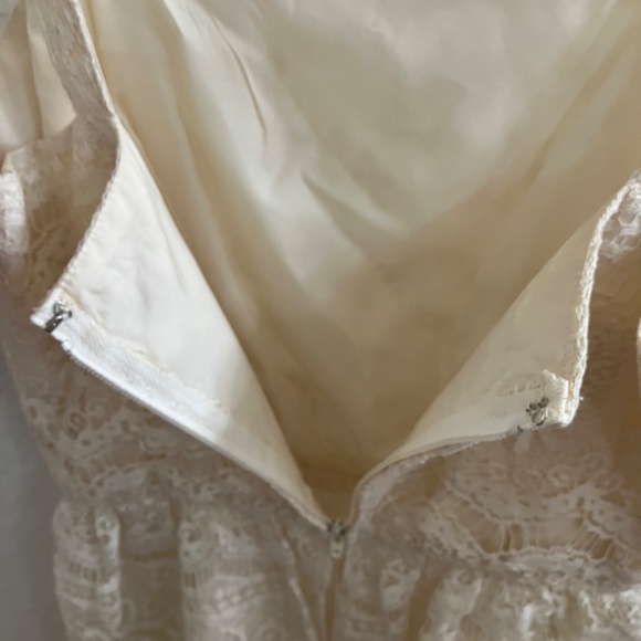 Vintage Ivory Lace Dress 1960s ILGWU - Picture 8 of 16